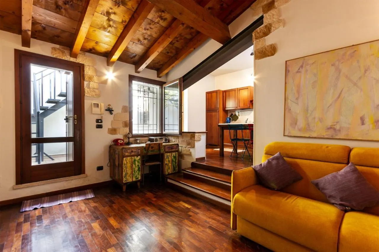La Terrazza Apartment - Smart Holiday Mantua