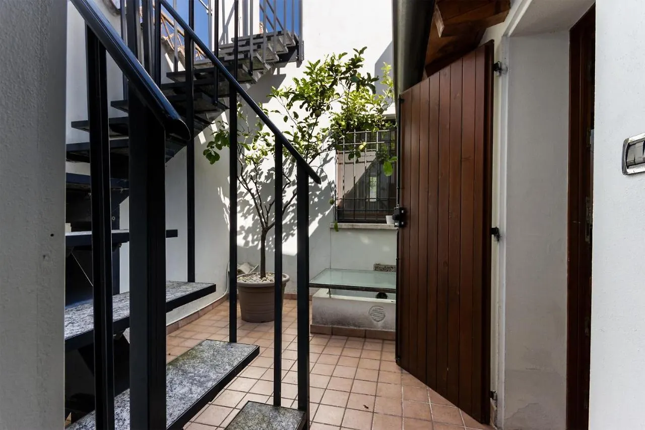 La Terrazza Apartment - Smart Holiday Mantua